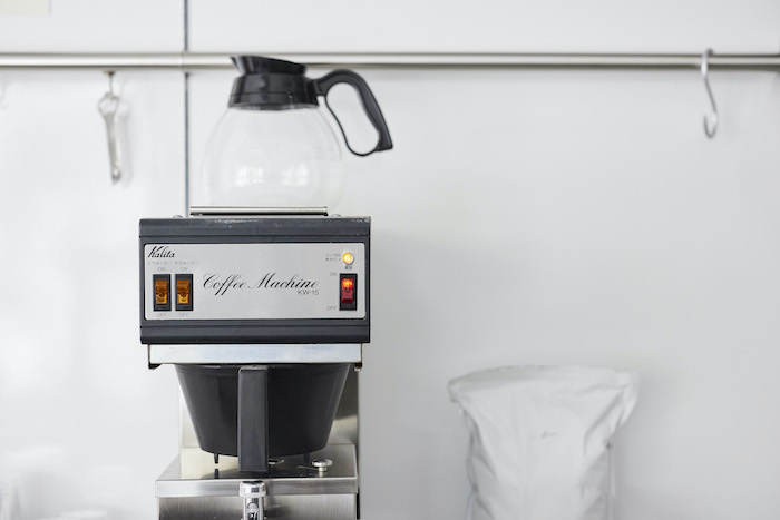 bake&coffee taik-ベイク&コーヒー　タイク カフェ、テーブル